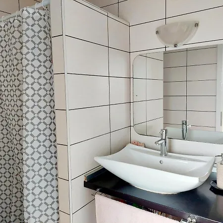 Dolce With Jacuzzi شقة بوزت